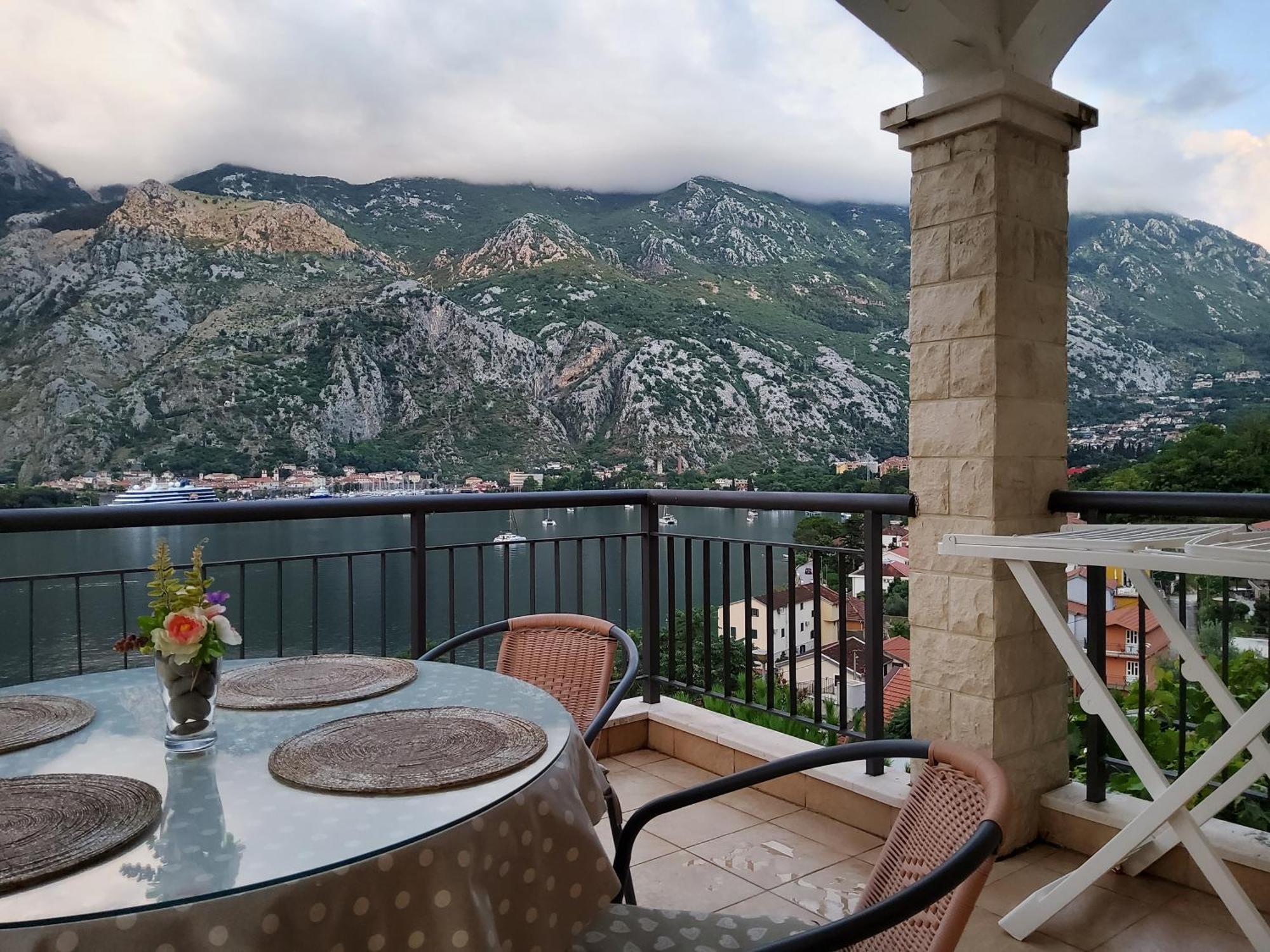 Radiant Apartment Kotor Exterior foto