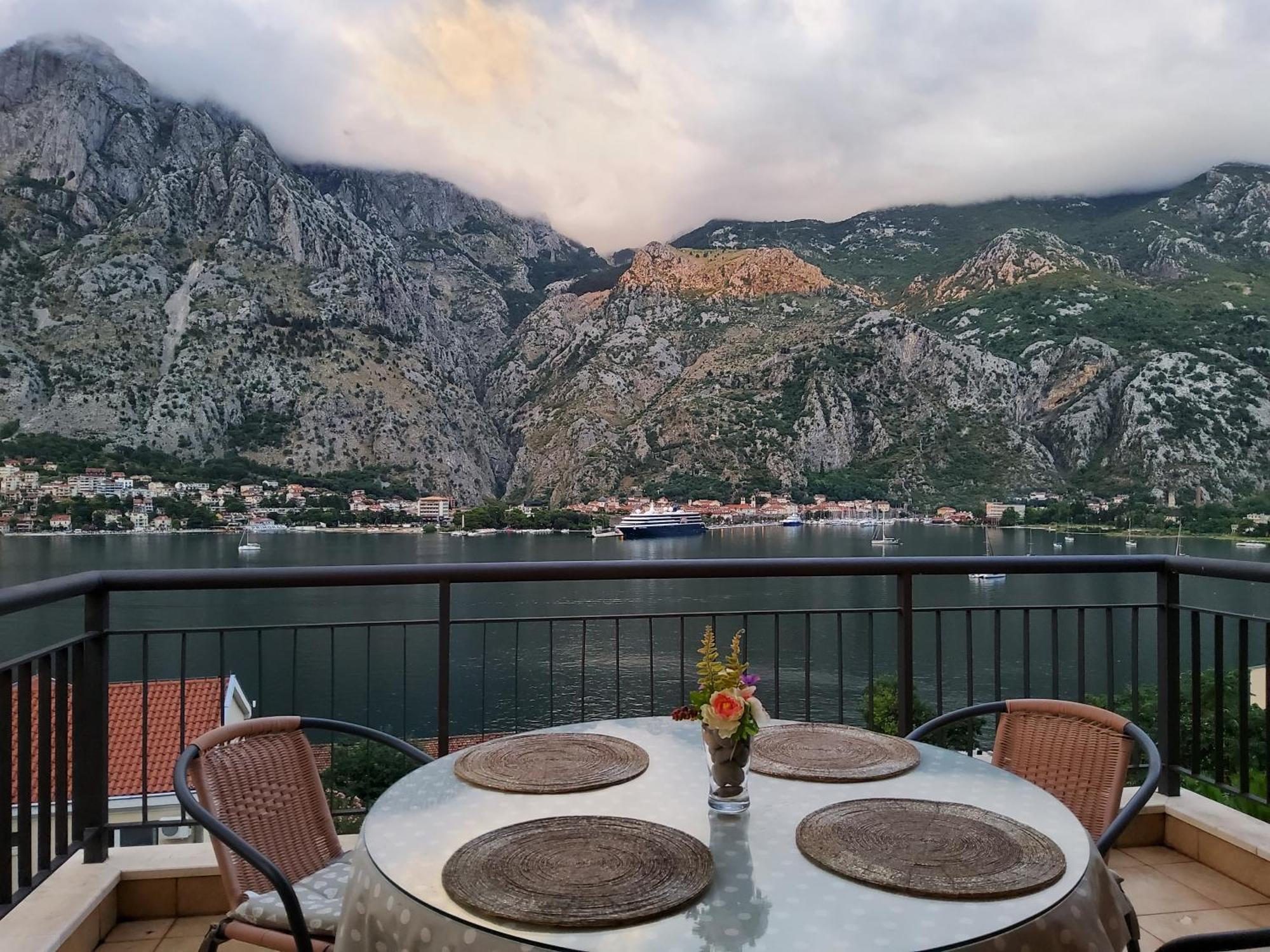 Radiant Apartment Kotor Exterior foto